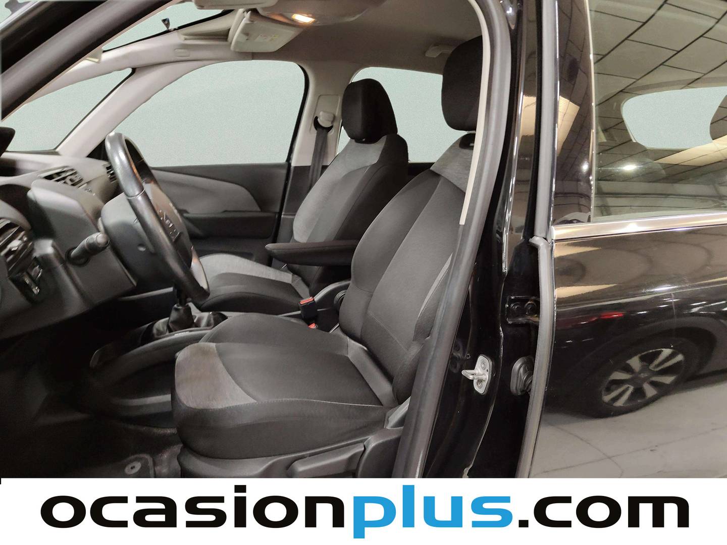 Foto asientos delanteros Citroën C4 Picasso Citroën C4 Picasso PureTech 130 S&S Live (130 CV)