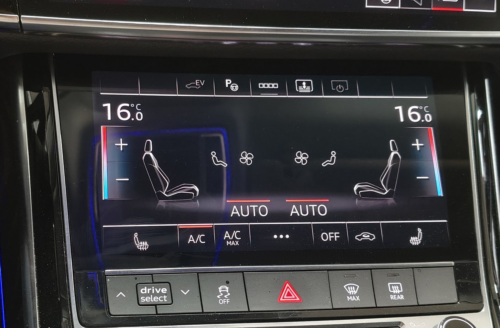 Audi A8 TFSIe 60 TFSIe quattro tiptronic - foto 35