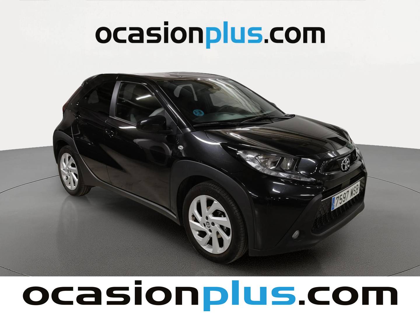 Foto delantera Toyota Aygo X Cross Toyota Aygo X Cross 1.0 VVT-I Play (72 CV) derecha
