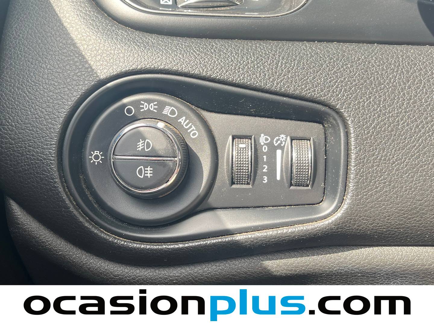 Foto Jeep Renegade Jeep Renegade 1.0G Limited 4x2 (120 CV)