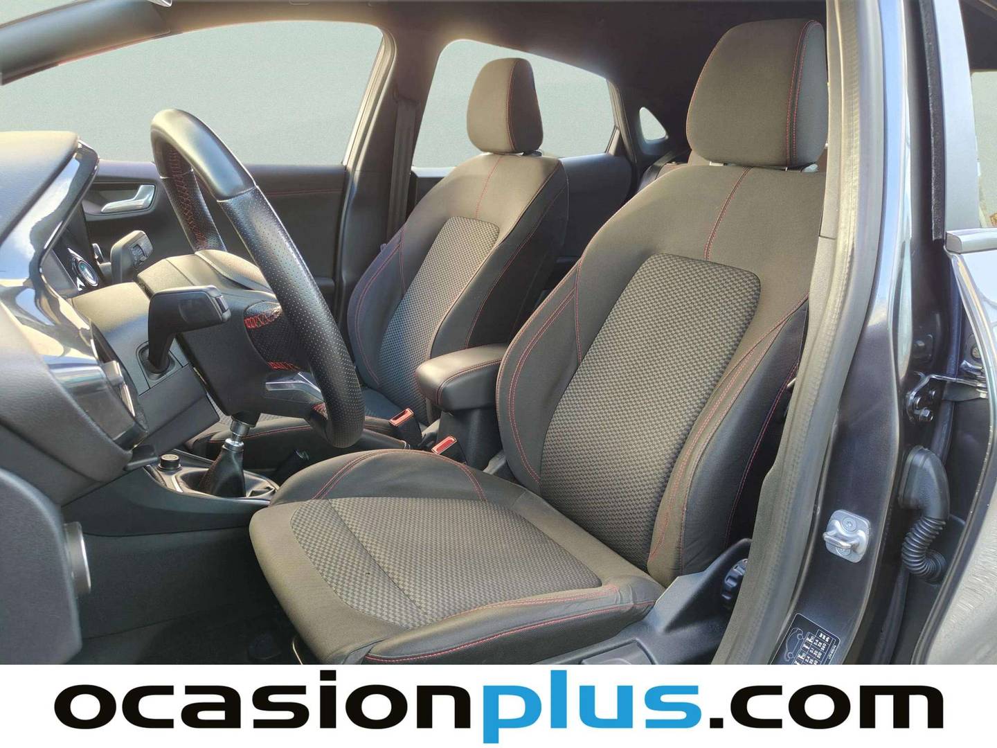 Foto asientos delanteros Ford Puma Ford Puma 1.0 EcoBoost MHEV ST-Line (125 CV)