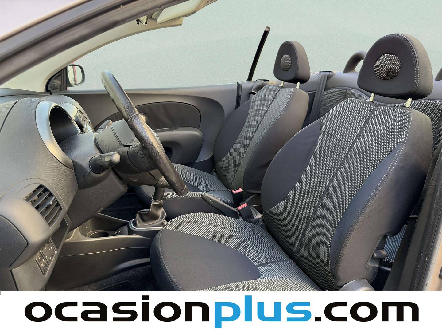 Foto asientos delanteros Nissan Micra Nissan Micra CC C+C 1.4i Tekna AA (88 CV)