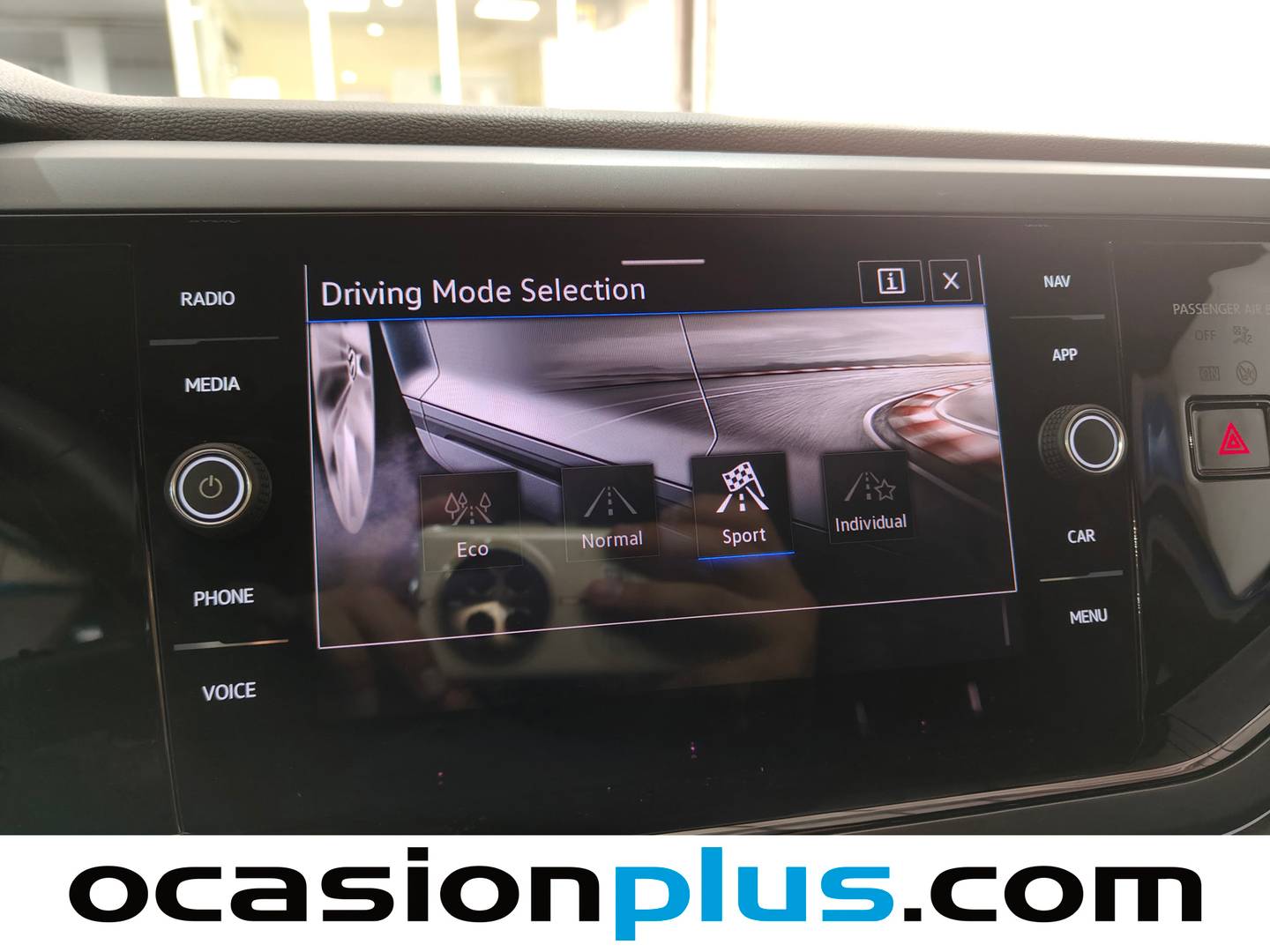 Equipamiento del Volkswagen Taigo Volkswagen Taigo R-Line 1.0 TSI (115 CV) DSG