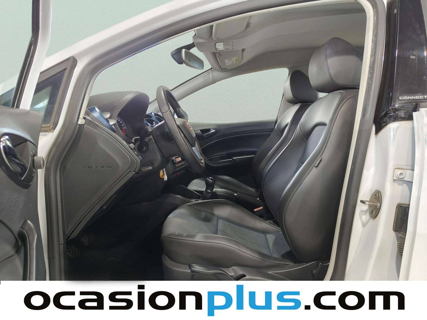 Foto asientos delanteros Seat Ibiza Seat Ibiza 1.0 EcoTSI Style Connect Blue  (110 CV)