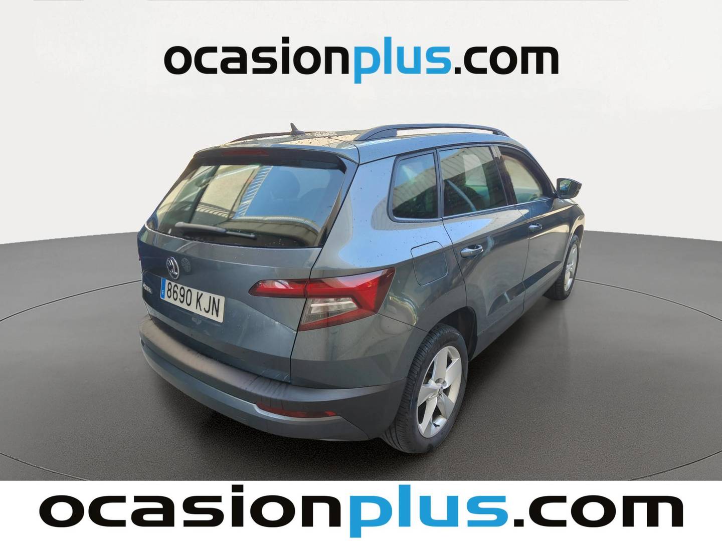 Foto trasera Skoda Karoq Skoda Karoq 1.5 TSI ACT Ambition DSG (150 CV) derecha