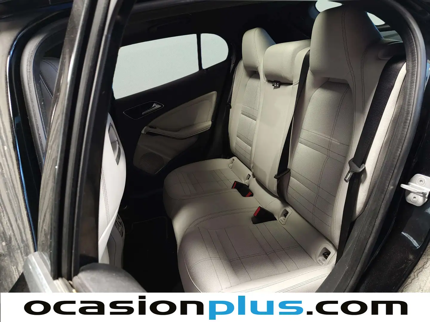 Foto Mercedes GLA Mercedes-Benz GLA 220 d Urban 4Matic (177 CV)