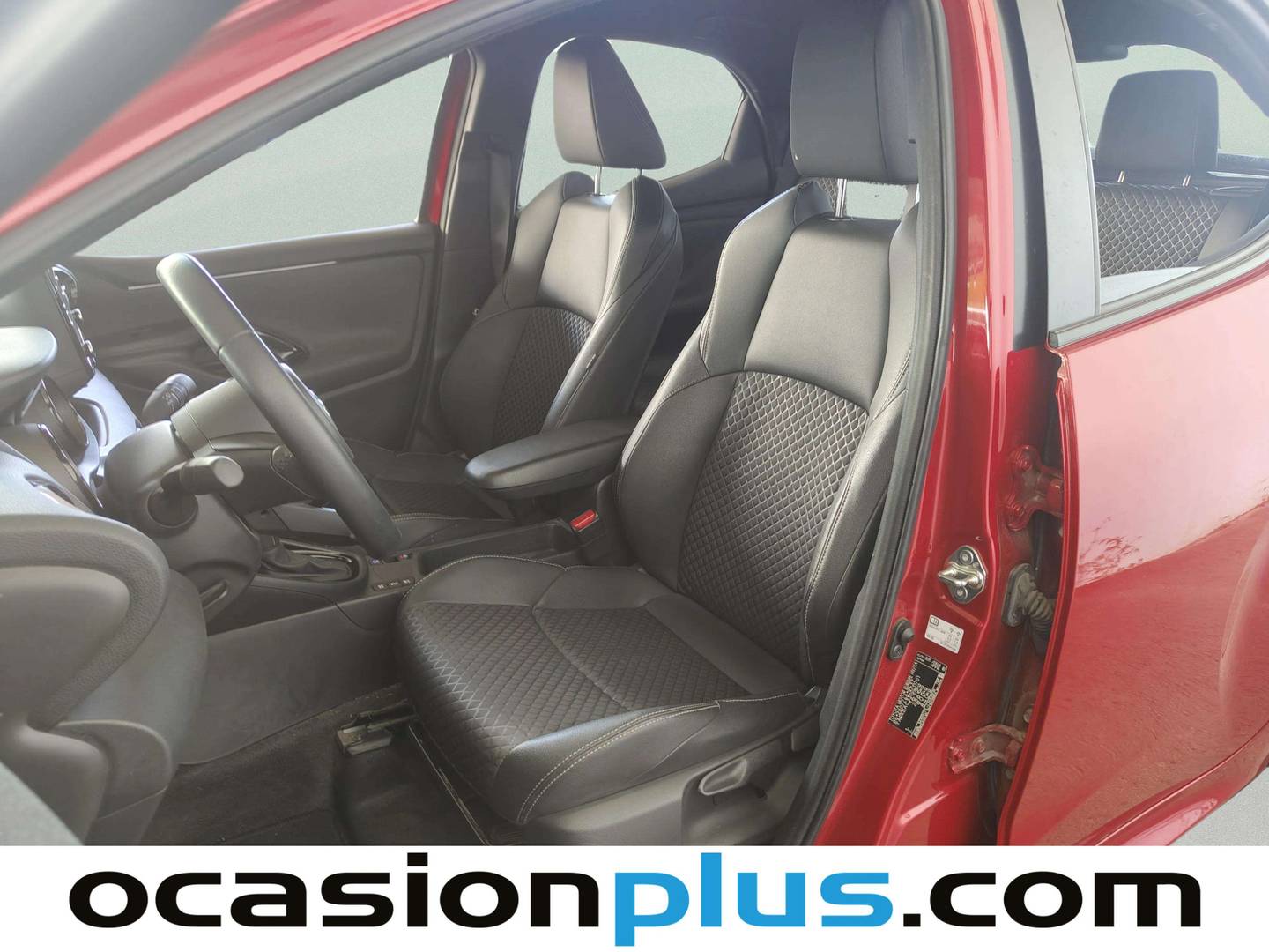 Foto asientos delanteros Toyota Yaris Toyota Yaris 120H Style (116 CV)