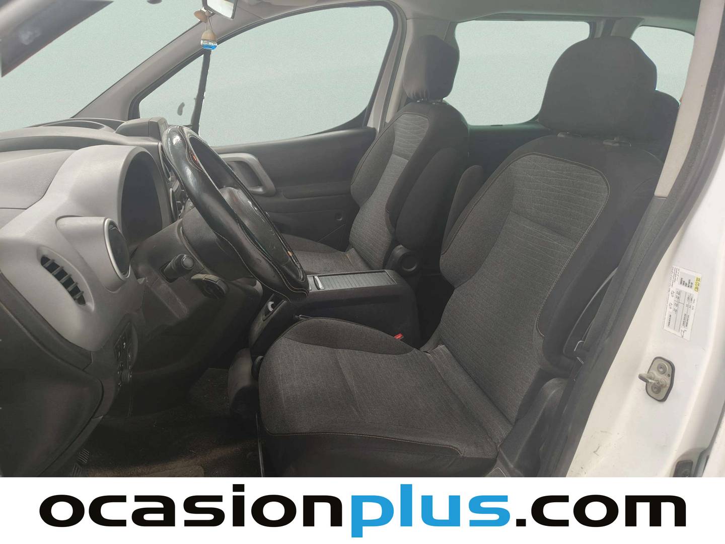 Foto asientos delanteros Citroën Berlingo Citroën Berlingo Multispace 20 Aniversario BlueHDi (100 CV)