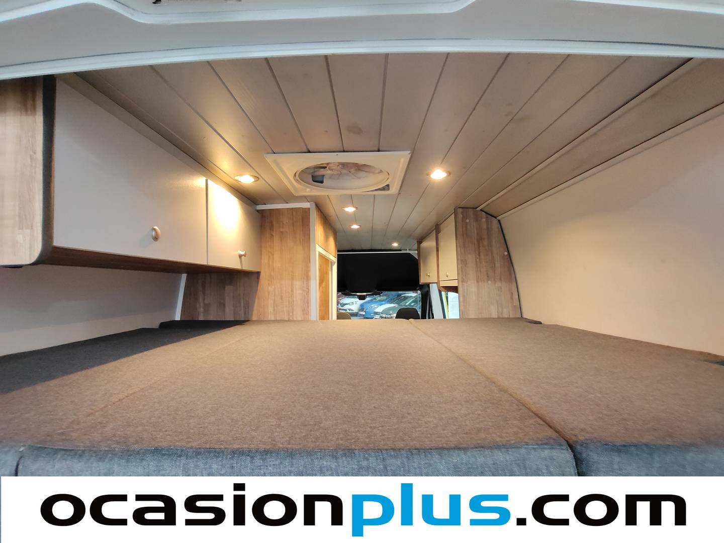 Equipamiento del Mercedes Sprinter Mercedes Sprinter Furgon 311 CDI Medio 3.5T Techo Alto (114 CV)5 Plazas