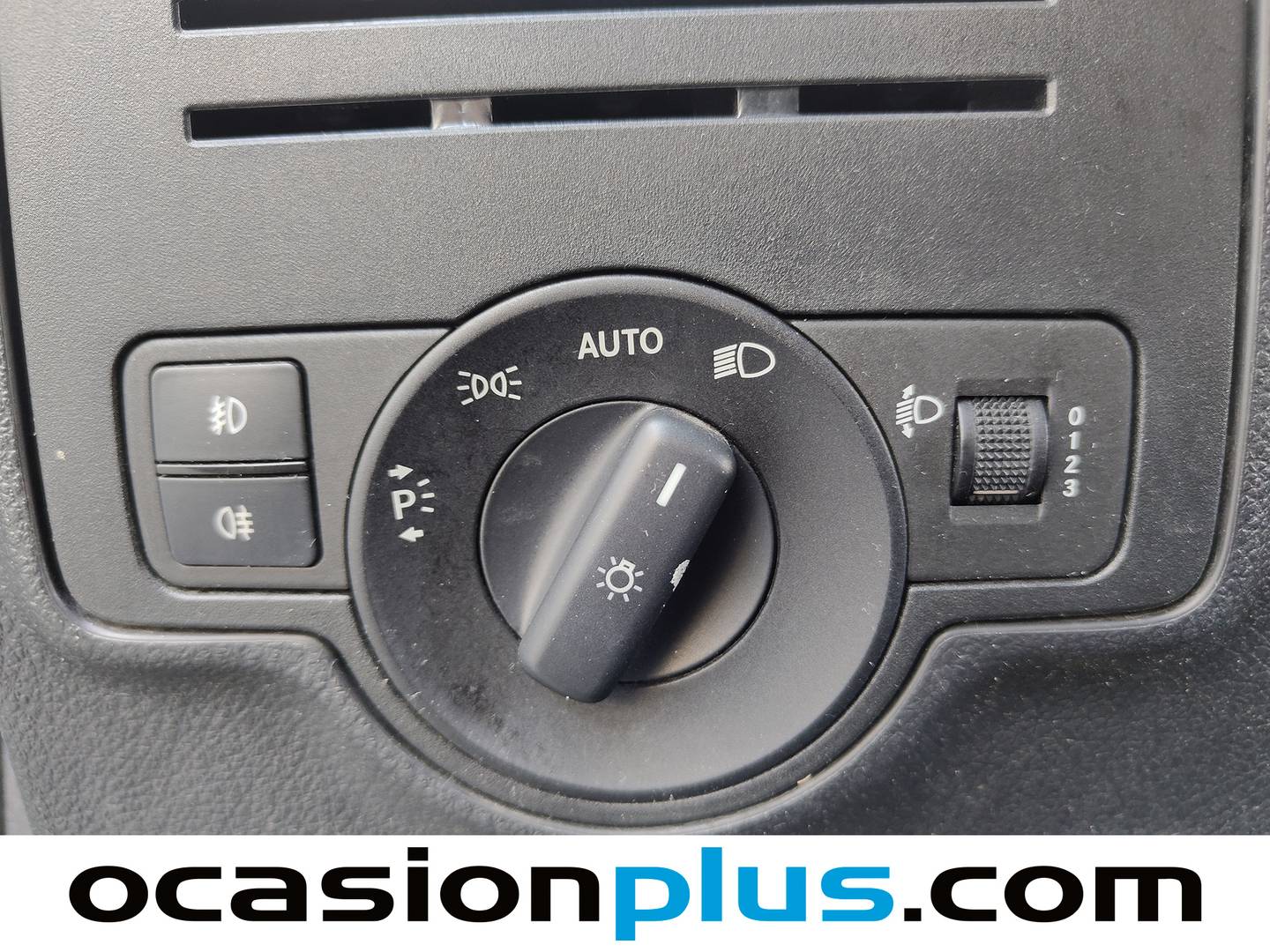 Extras y acabados del Mercedes Vito Mercedes Vito Furgon 111 CDI Larga (114 CV)
