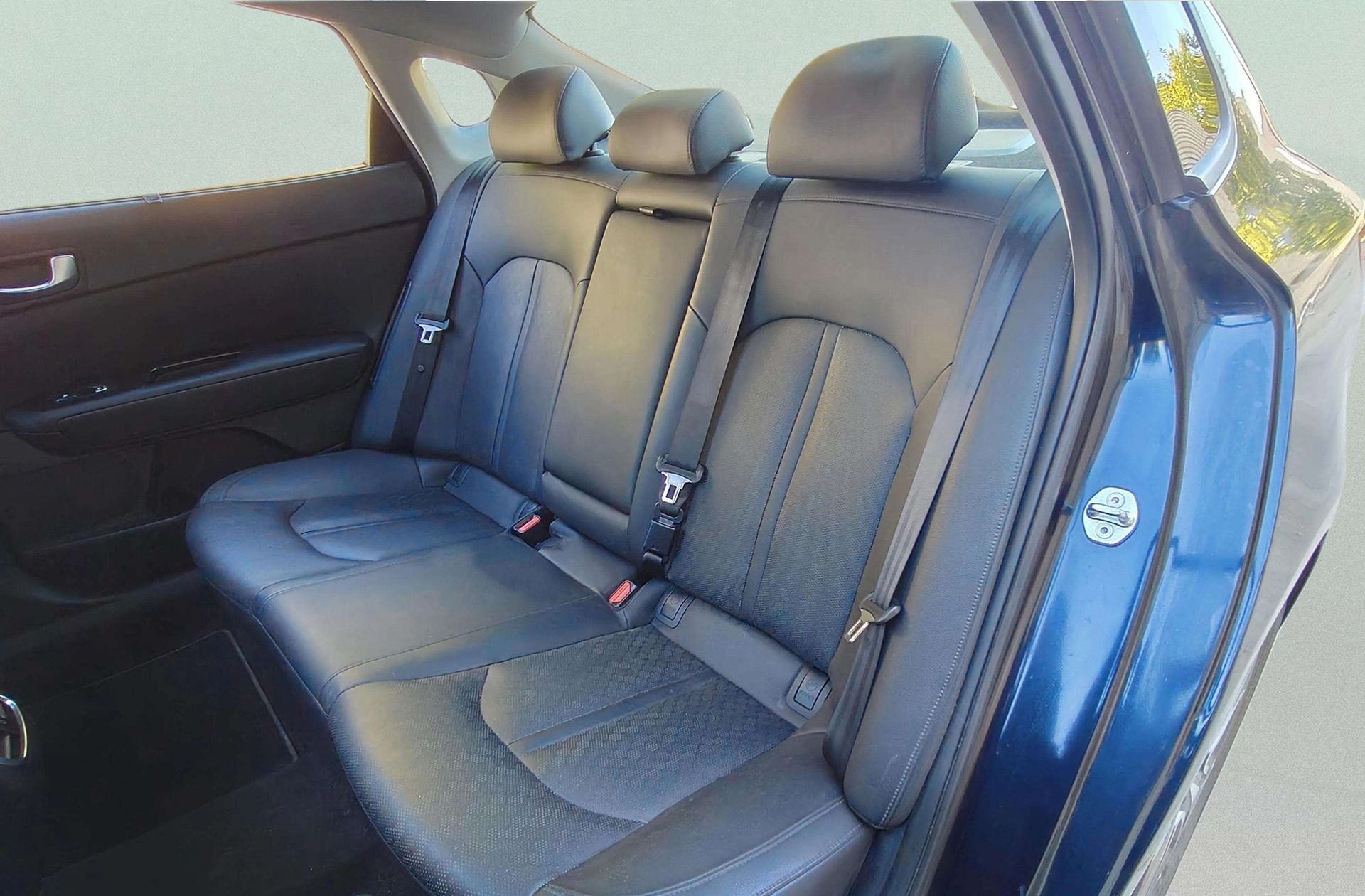 Kia Optima 2.0 GDi Híbrido Enchufable - foto 19