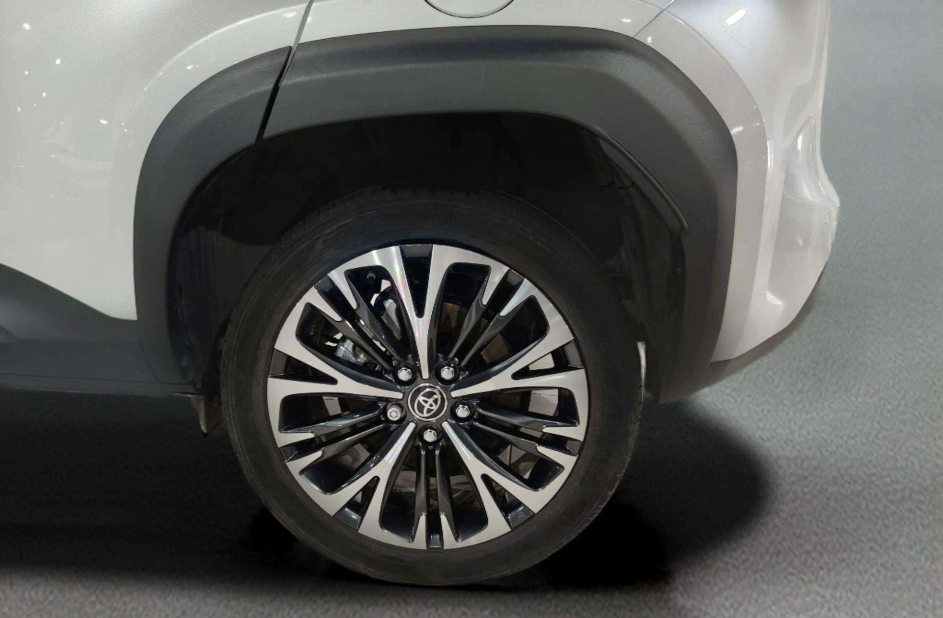 Toyota Yaris Cross 120H Style - foto 36