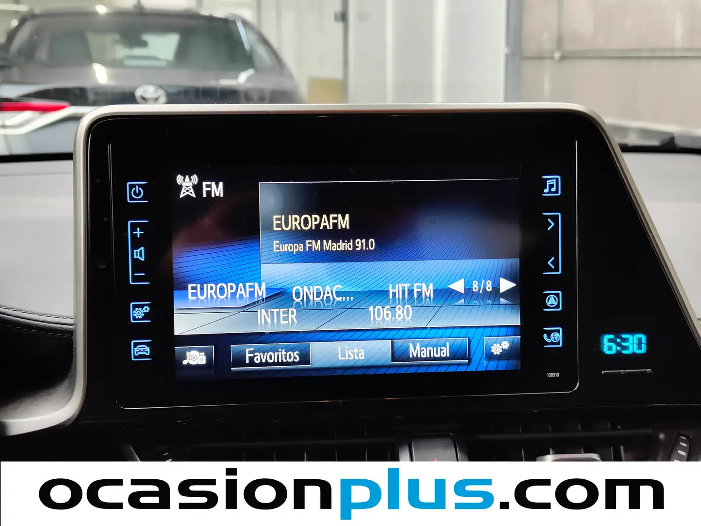 Foto Toyota C-HR Toyota C-HR 1.8 125H Active (122 CV)