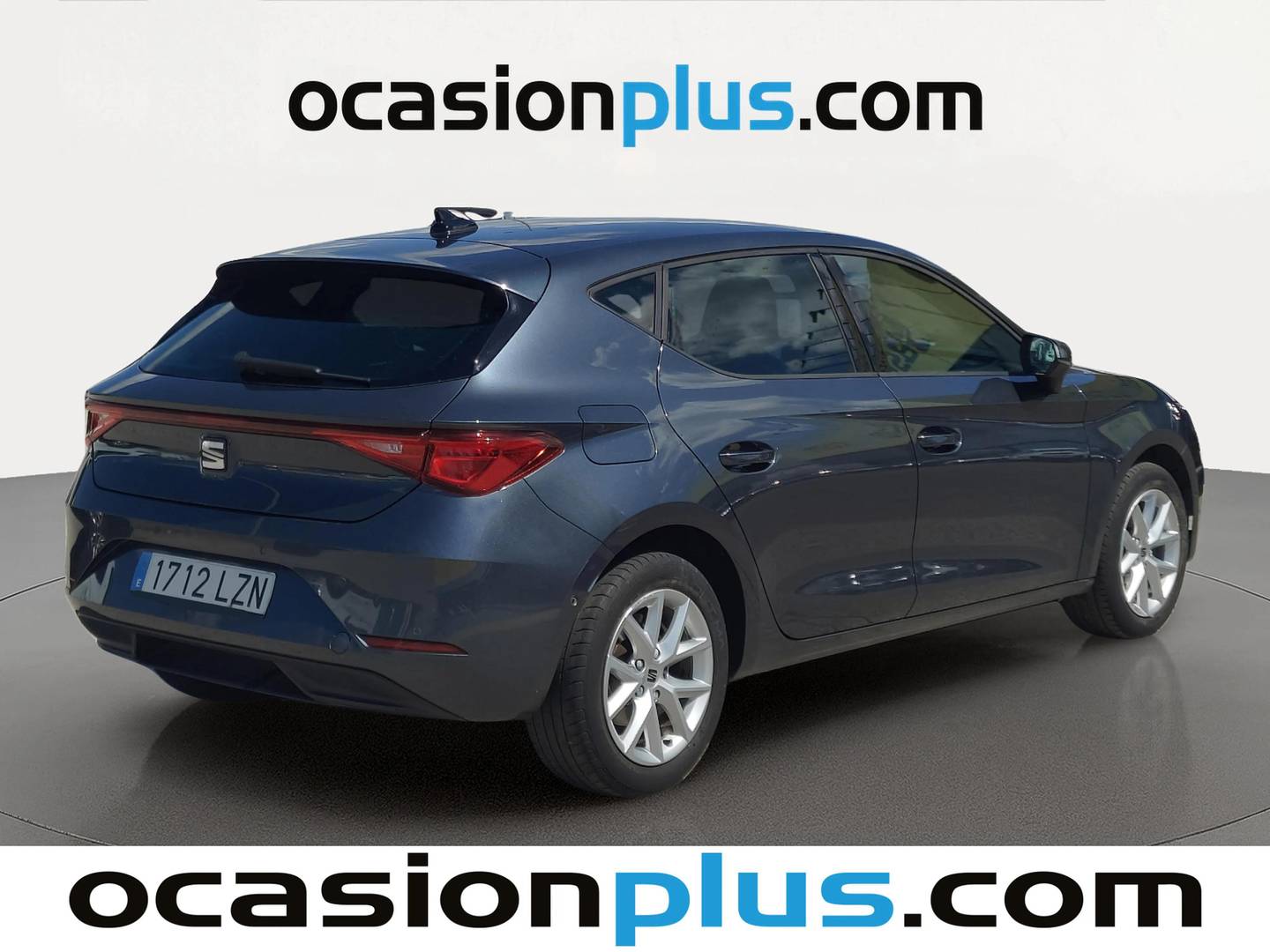 Foto trasera Seat León Seat León 1.0 TSI S&S Style XL (110 CV) derecha