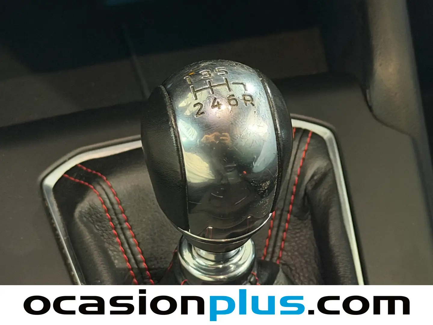 Foto Ford Focus Ford Focus 1.0 Ecoboost MHEV ST-Line (125 CV)