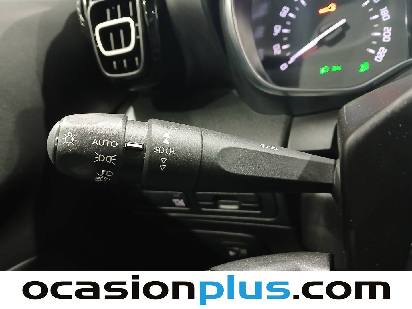 Foto Citroën C3 Aircross Citroen C3 Aircross PureTech 110 S&S Shine (110 CV)