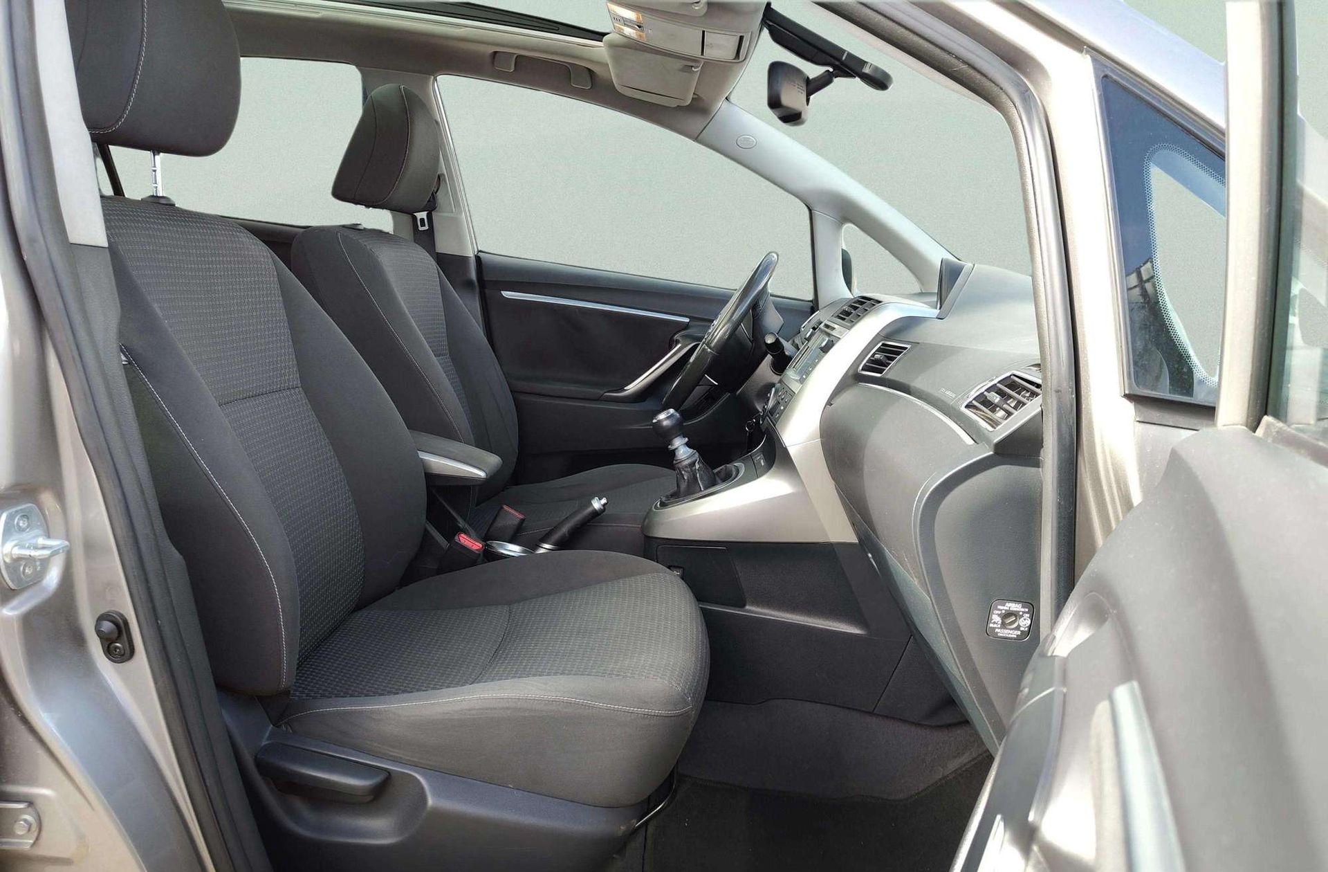 Toyota Verso 115D Advance - foto 16