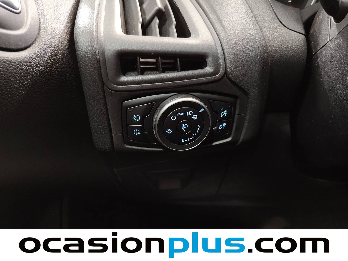Ford Focus Ford Focus SportBreak 1.5 TDCI Business (120 CV) de segunda mano