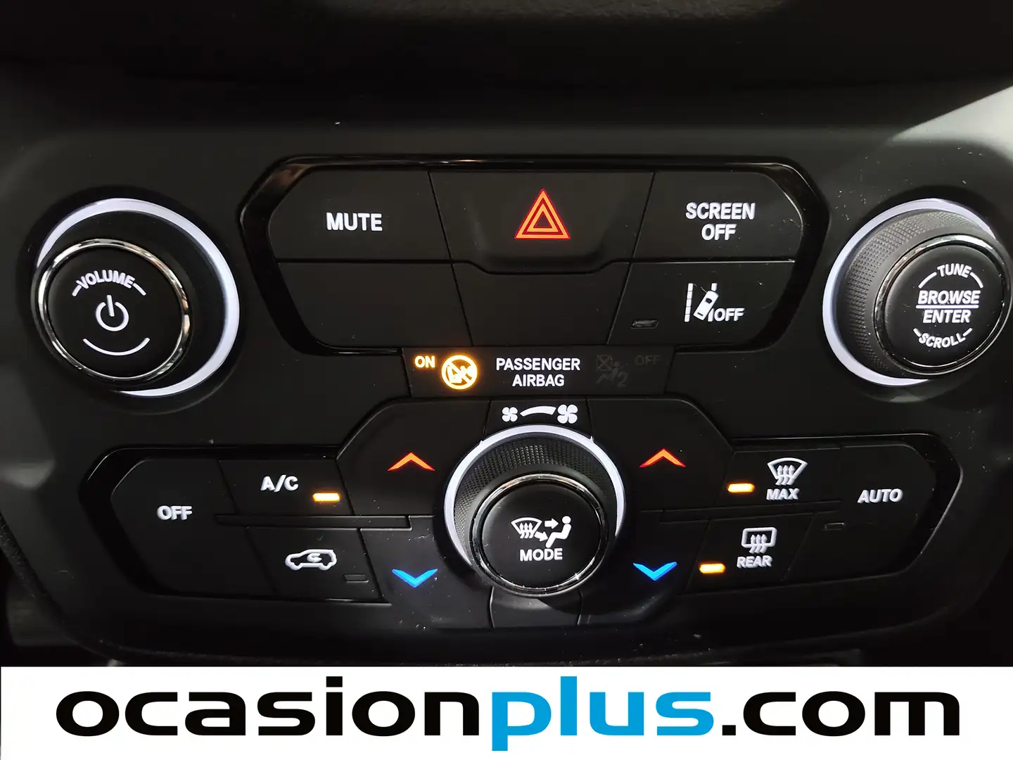 Foto Jeep Renegade Jeep Renegade eHybrid 1.5 Altitude DCT (130 CV)