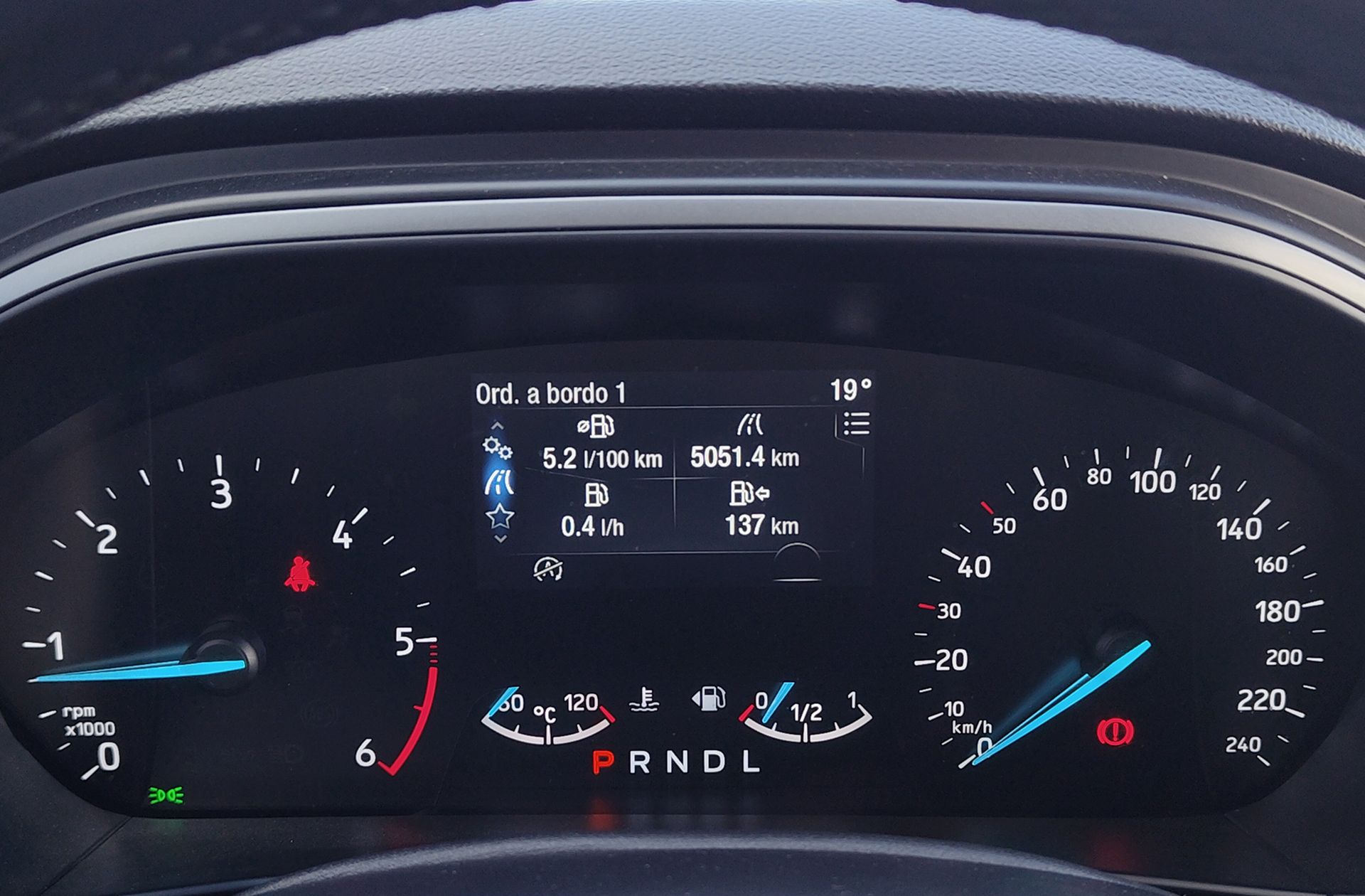 Ford Focus 1.5 EcoBlue Trend+ - foto 25