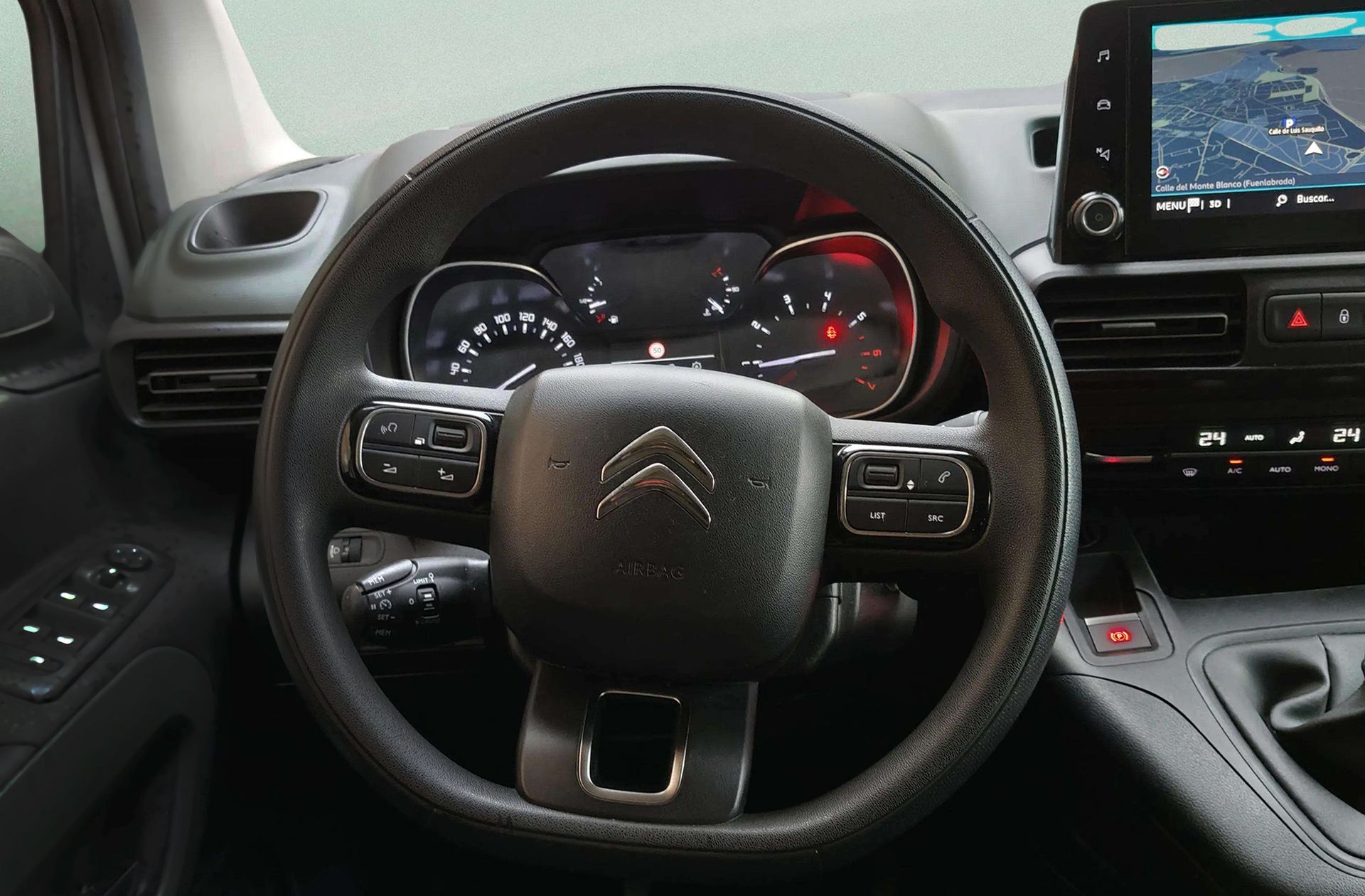 Citroën Berlingo BlueHDi 130 Talla M Shine - foto 22