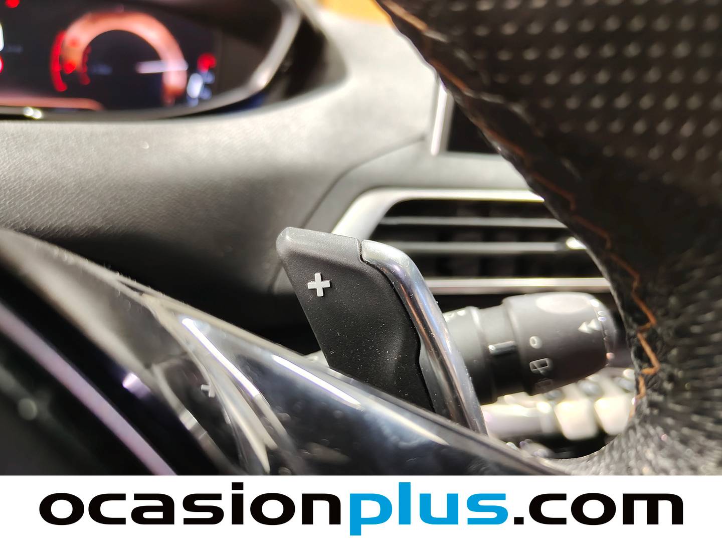 Peugeot 3008 Peugeot 3008 PureTech 130 S&S GT Line EAT8 (130 CV) gasolina