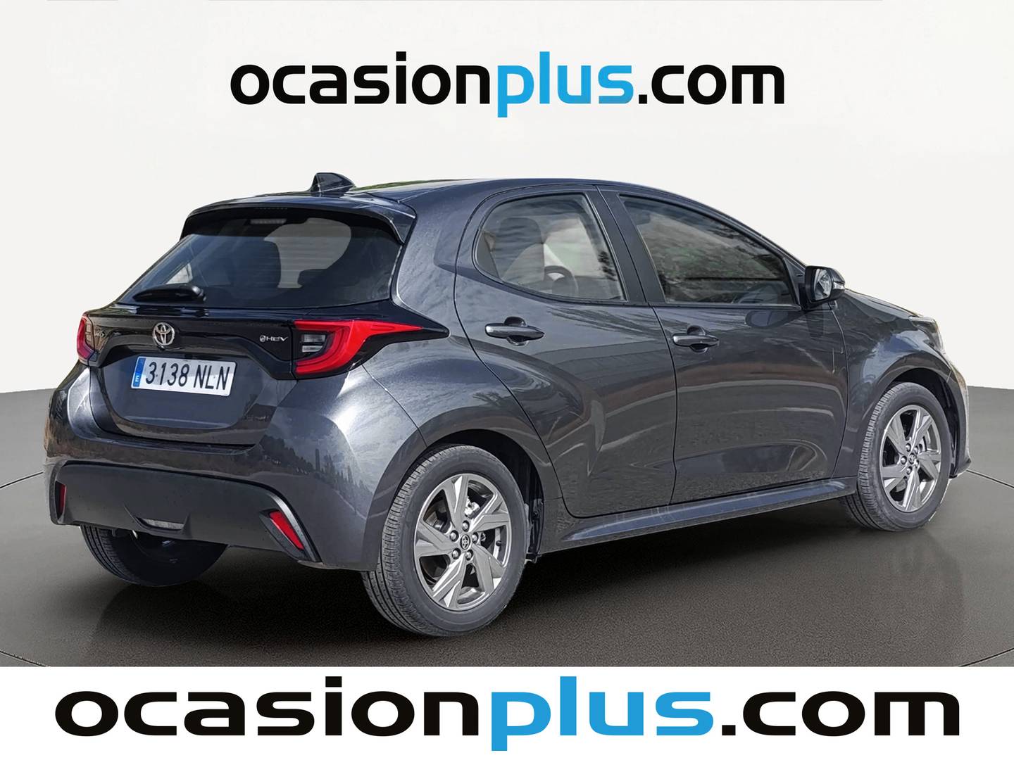 Foto trasera Toyota Yaris Toyota Yaris 120H Active Plus (116 CV) derecha