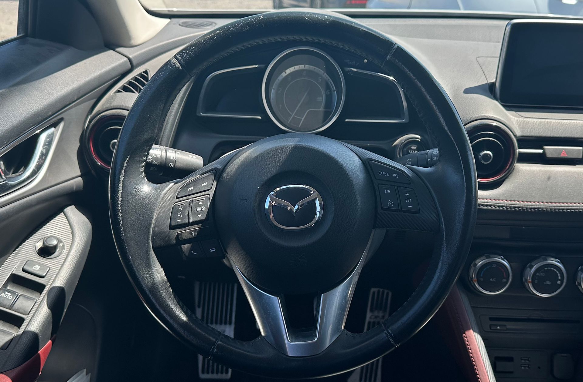 Mazda CX-3 1.5 DE Skyactiv Luxury 2WD - foto 18