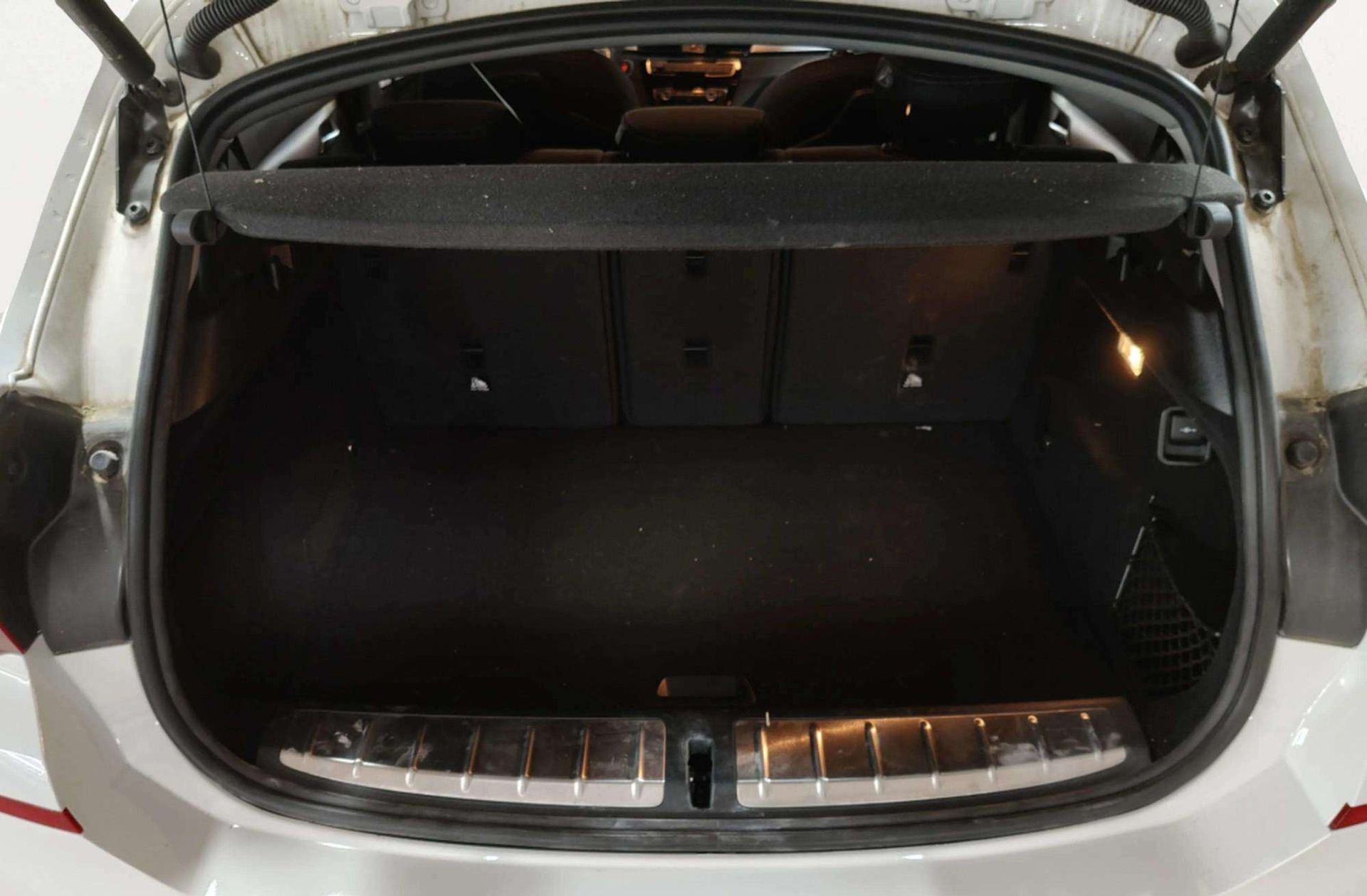 BMW X2 sDrive18d Business - foto 18