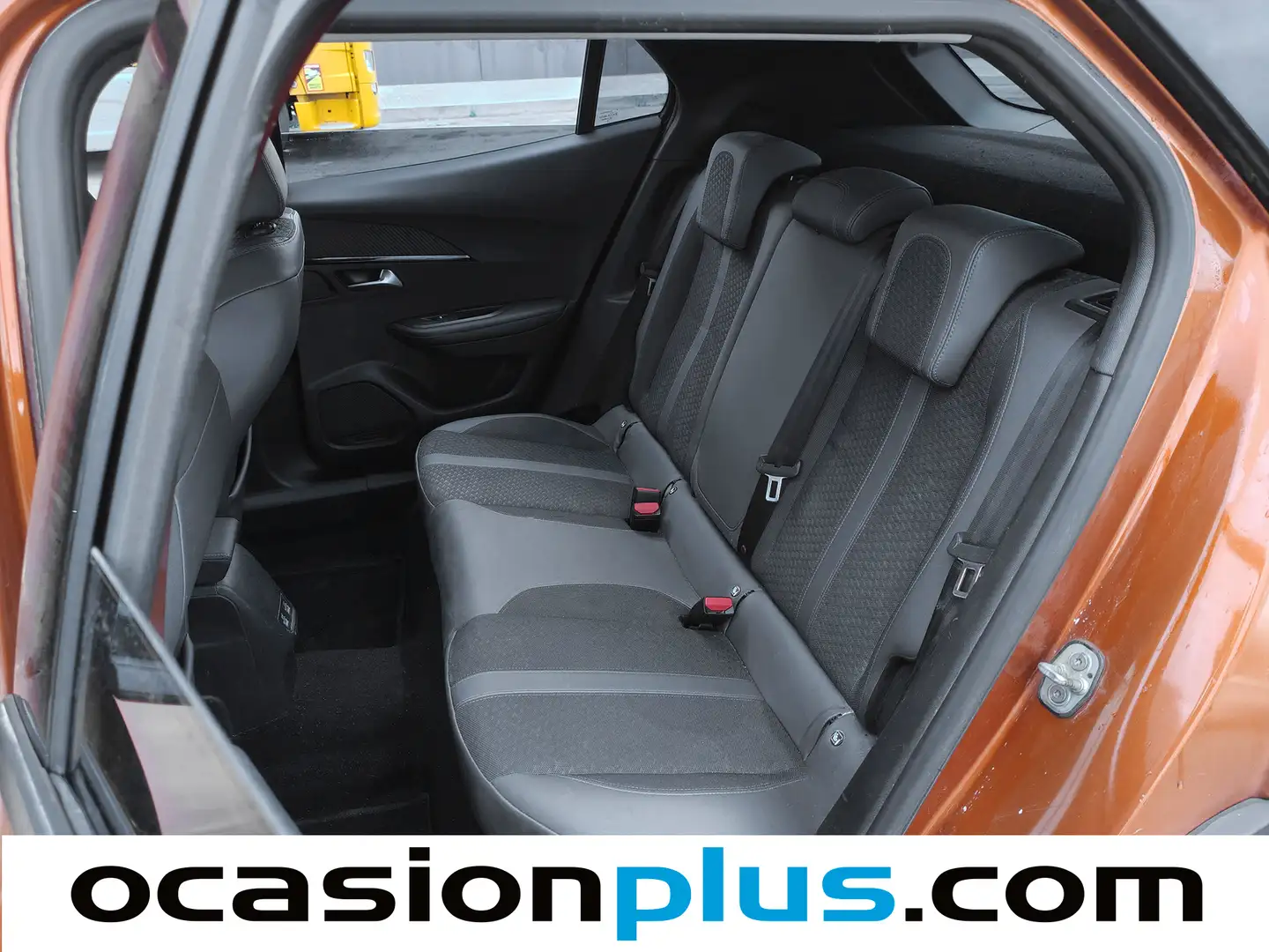 Foto Peugeot 2008 Peugeot 2008 BlueHDi 100 S&S Allure (100 CV)