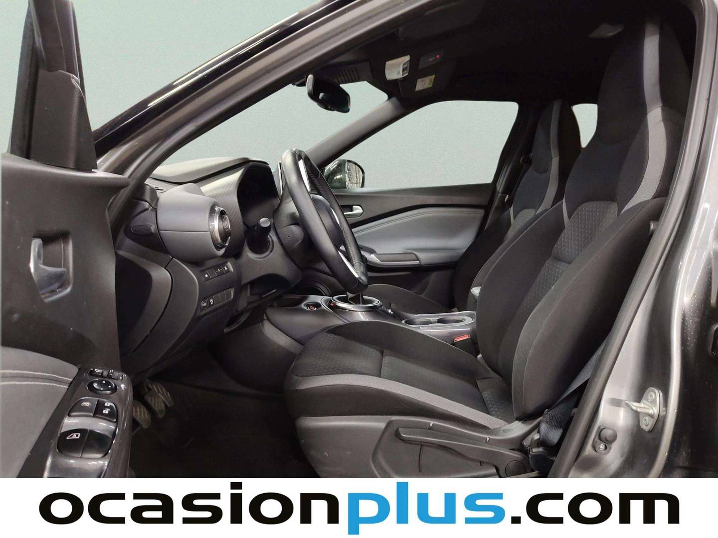Foto asientos delanteros Nissan JUKE Nissan Juke DIG-T N-Connecta 4x2 (114 CV)