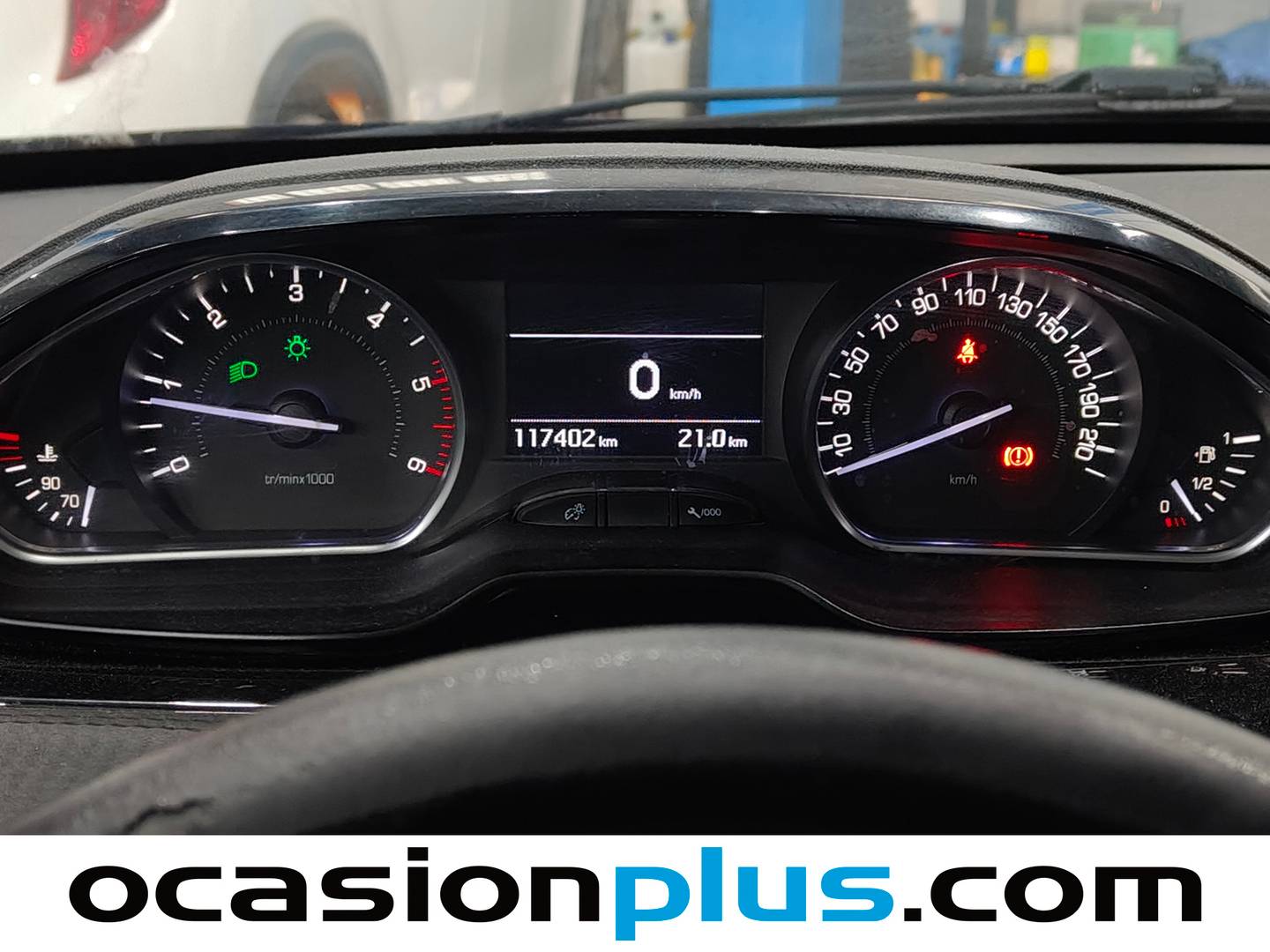 Peugeot 208 Peugeot 208 BlueHDi 100 Allure (100 CV) 2016