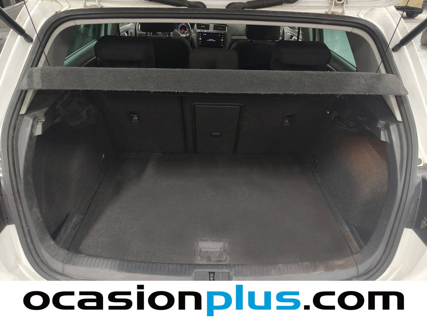 Fotos maletero Volkswagen Golf Volkswagen Golf Advance 1.4 TSI (125 CV)