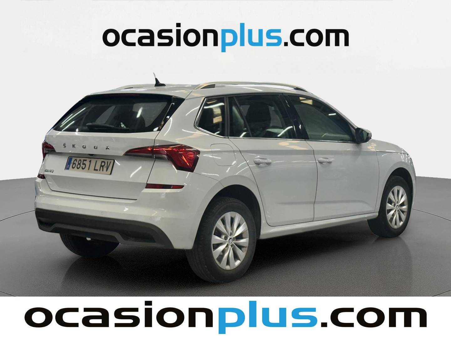 Foto trasera Skoda Kamiq Skoda Kamiq 1.0 TSI Ambition (110 CV) derecha