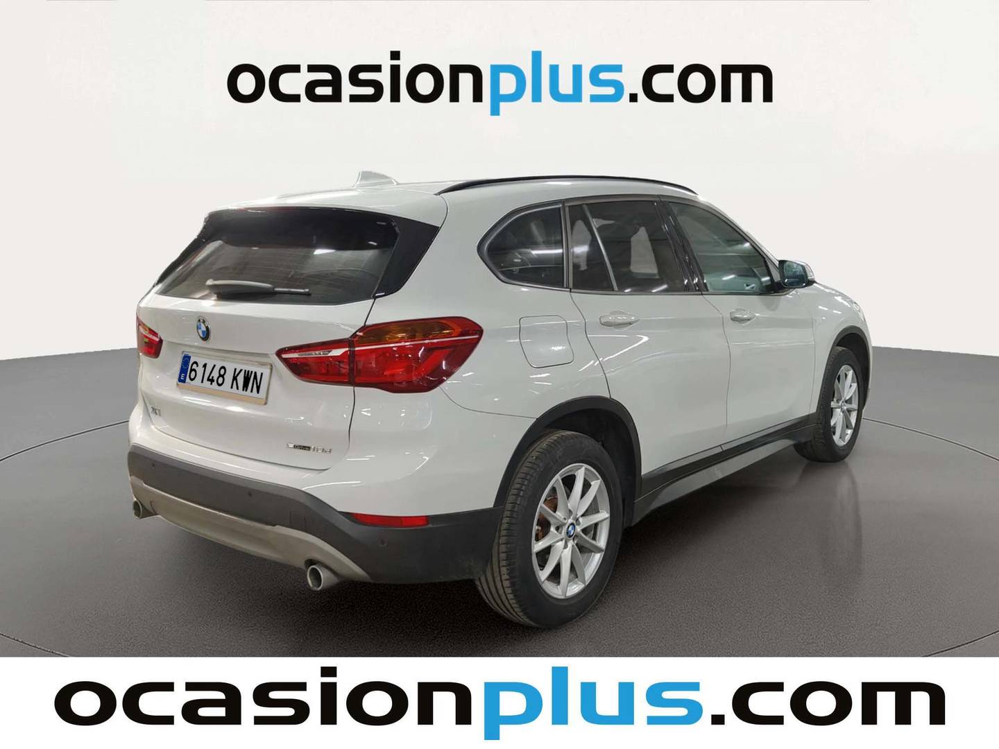 Foto trasera BMW X1 BMW X1 sDrive18d (150 CV) derecha