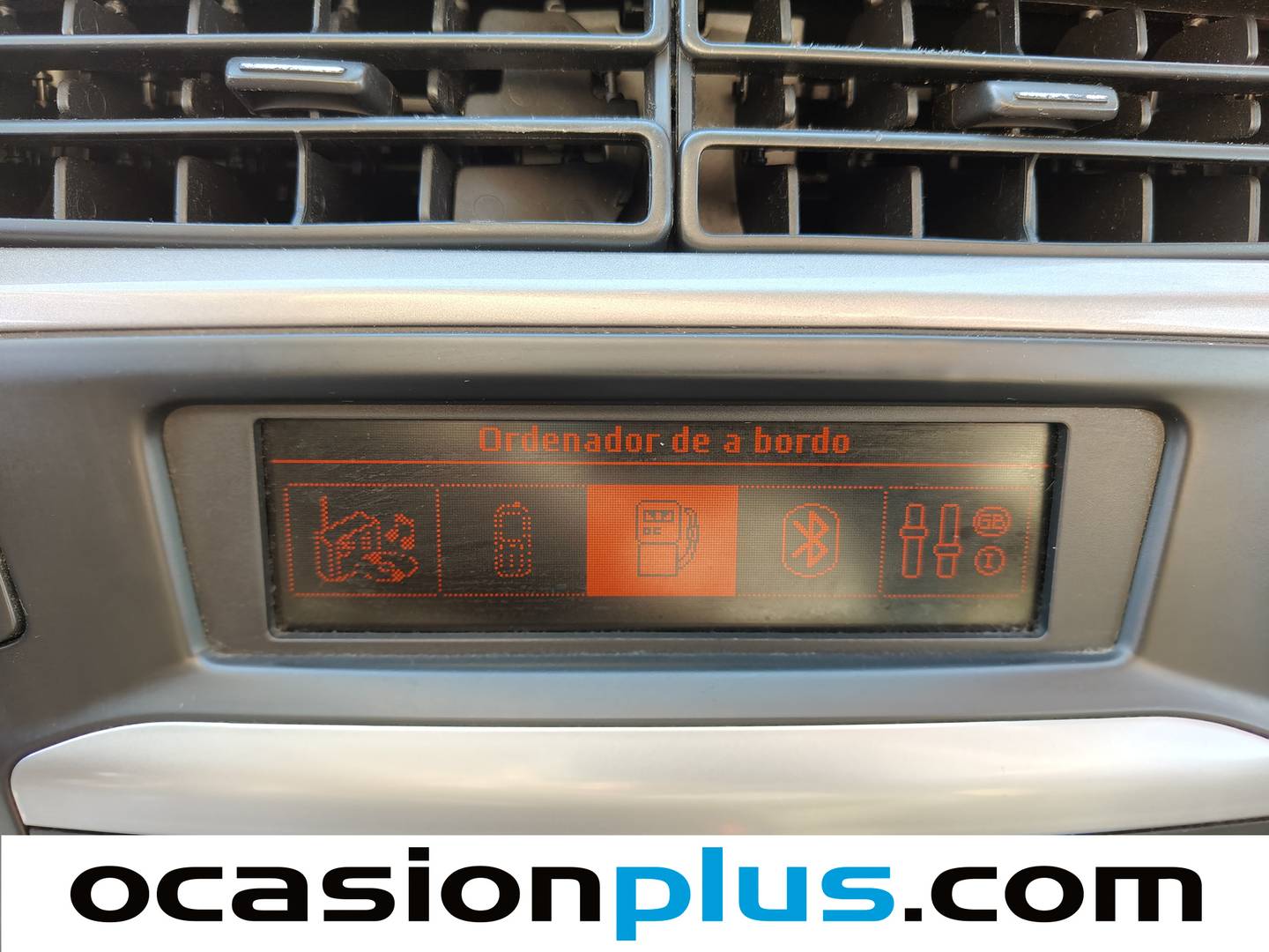 Equipamiento del Citroën C-Elysée Citroen C-Elysee HDi 90 Seduction (92 CV)