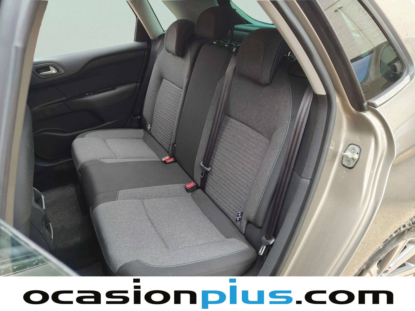 Foto asientos traseros Citroën C4 Citroën C4 PureTech 130 S&S Feel Edition (130 CV)
