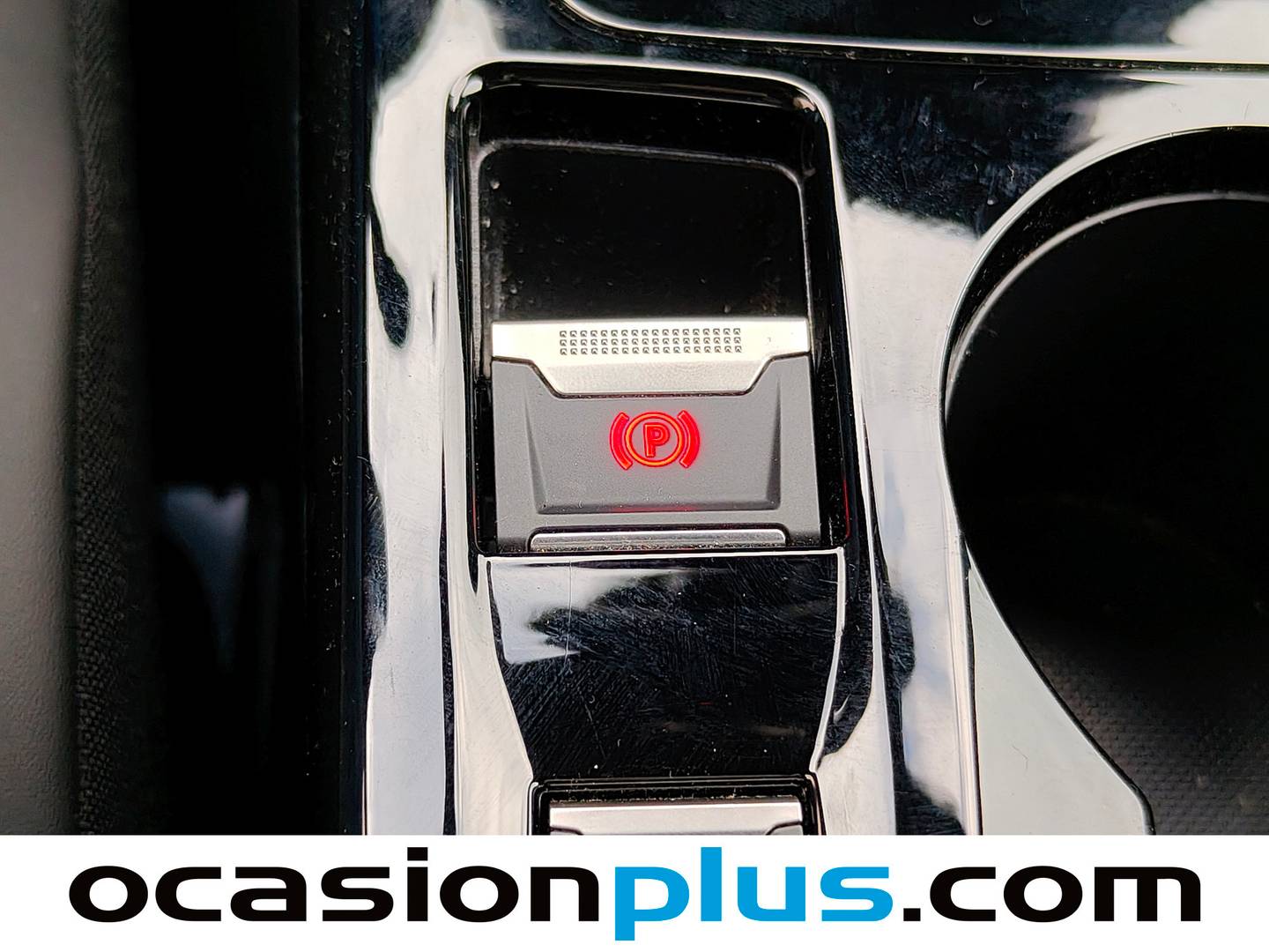 Accesorios del Peugeot 2008 Peugeot 2008 Allure Hybrid eDCS6 (145 CV)