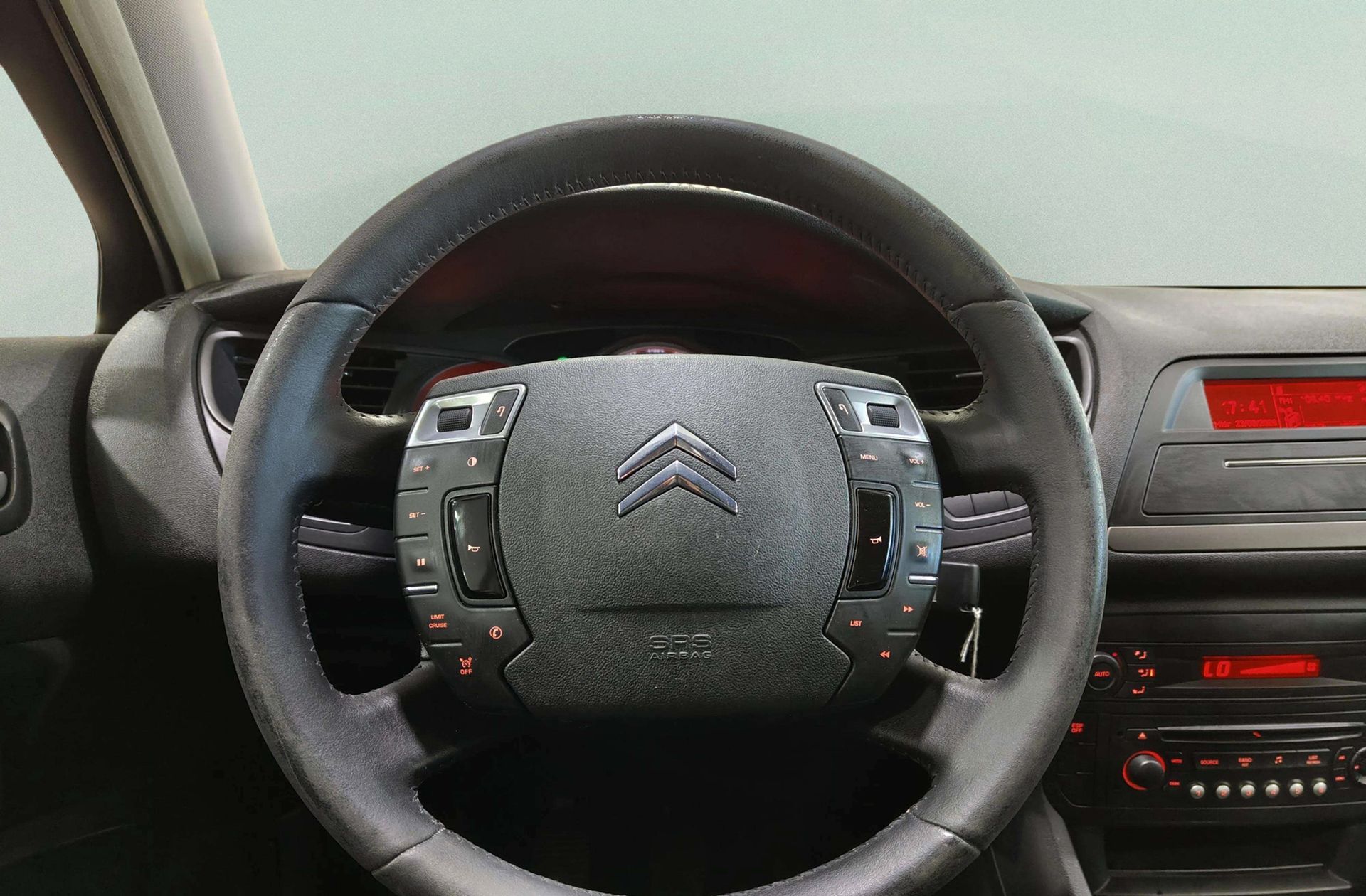Citroën C5 1.6 HDi FAP Airdream Business - foto 17