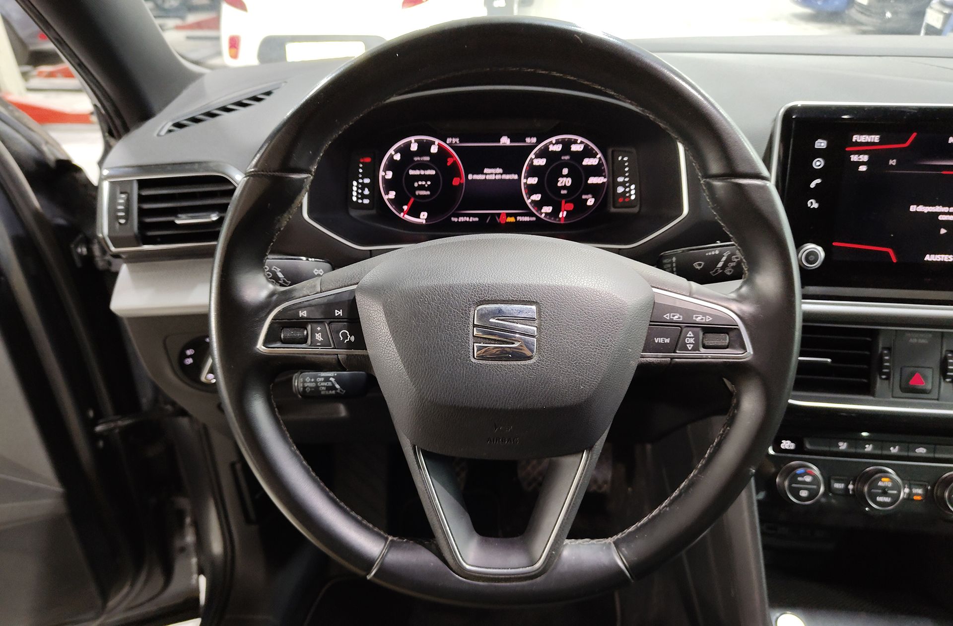 SEAT Tarraco 1.5 TSI Style Plus - foto 24