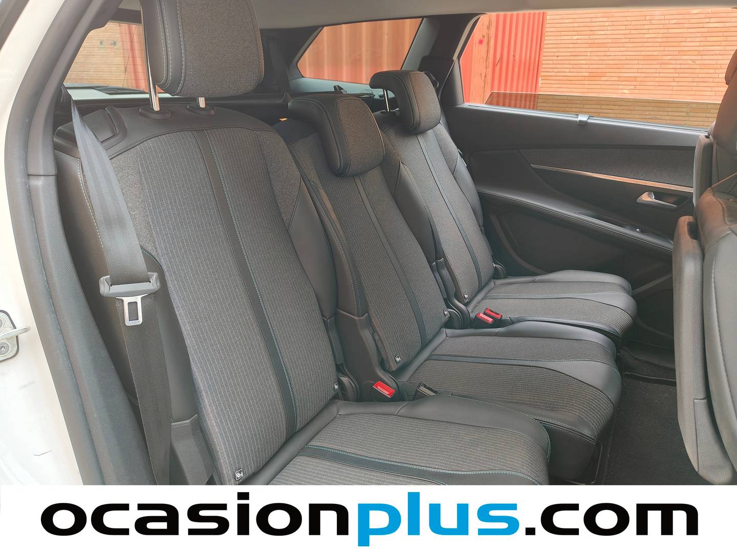 Peugeot 5008 Peugeot 5008 BlueHDI 130 S&S Allure Pack EAT8 (130 CV) 7 Plazas km 0