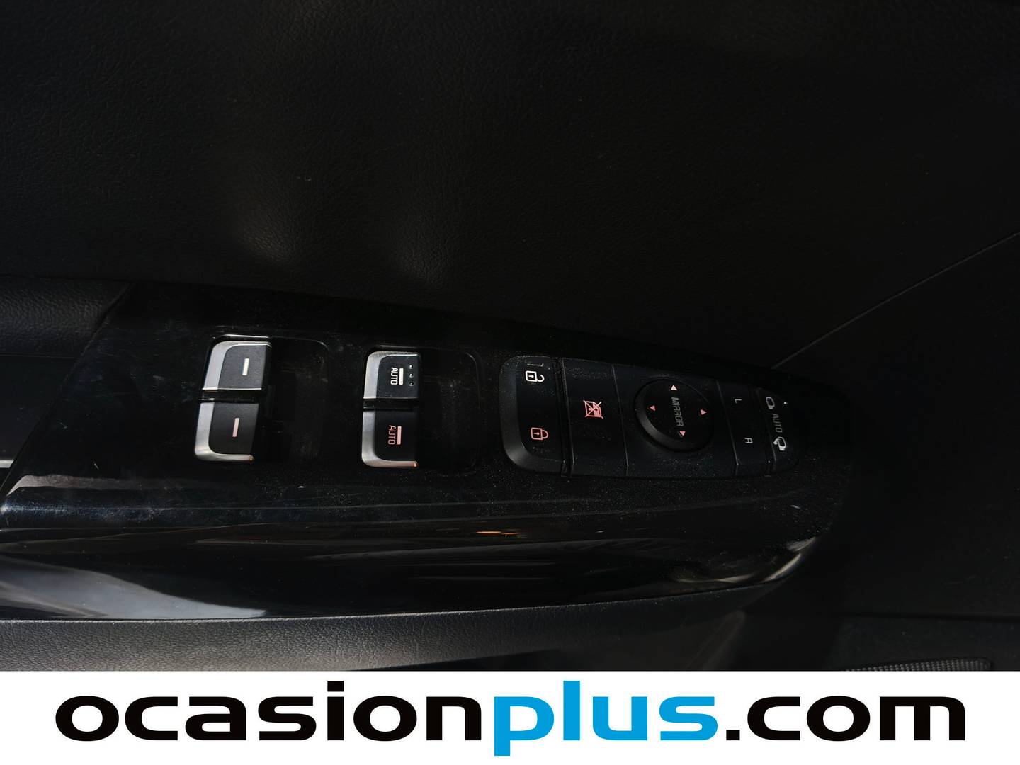 Foto KIA Sportage Kia Sportage 1.6 MHEV Black Edition (136 CV)