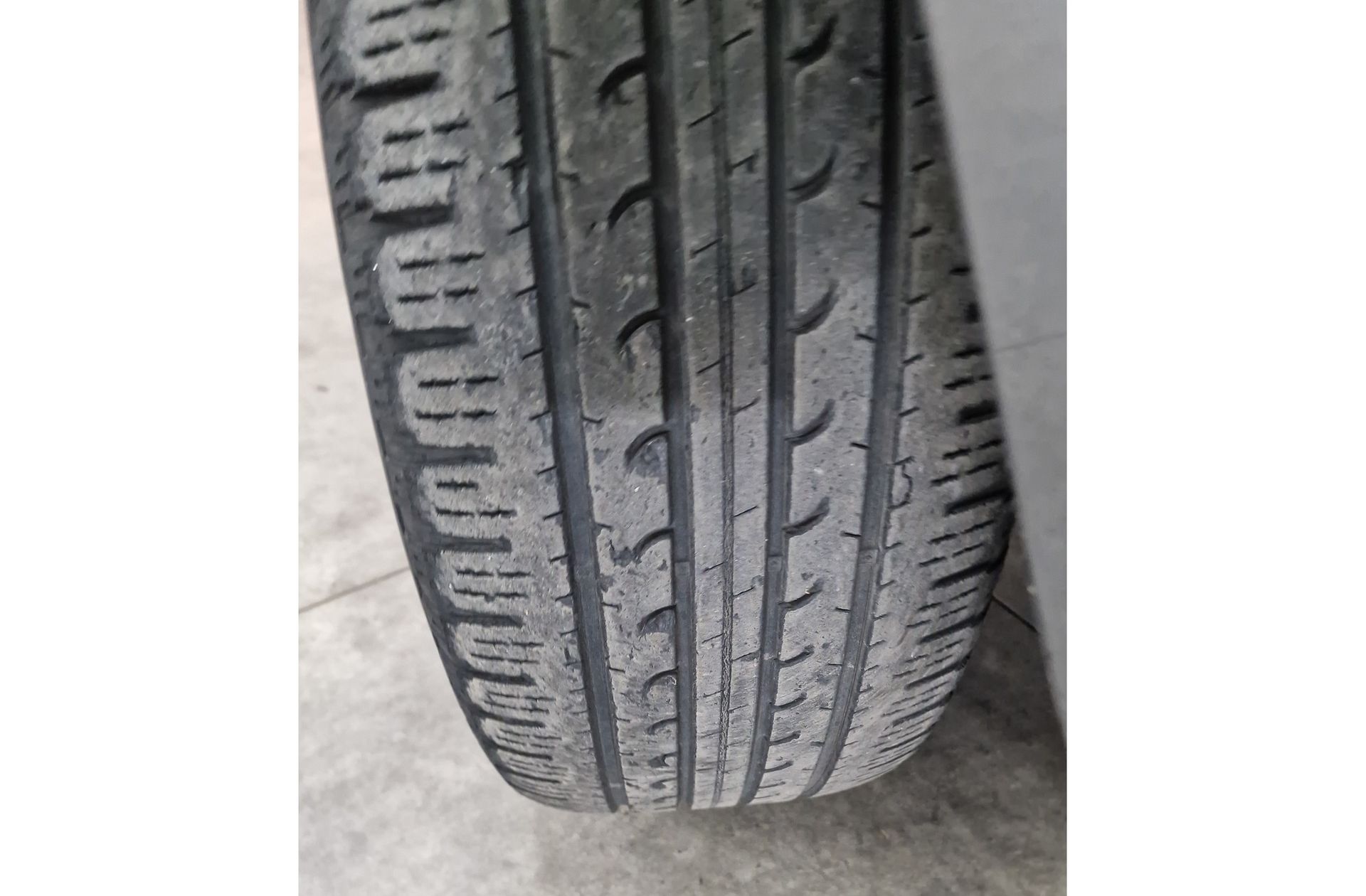 Jeep Grand Cherokee 3.0 V6 CRD Overland 4x4 - foto 34