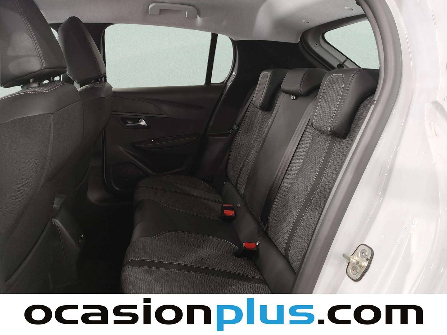 Foto asientos traseros Peugeot 208 Peugeot 208 PureTech 100 Allure (100 CV)