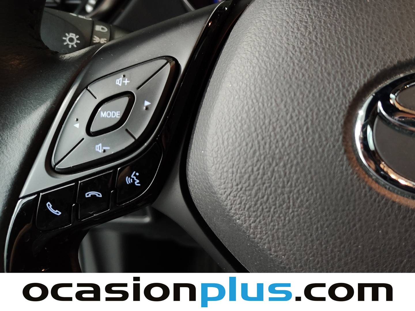 Toyota C-HR Toyota C-HR 1.8 125H Advance (122 CV) de segunda mano