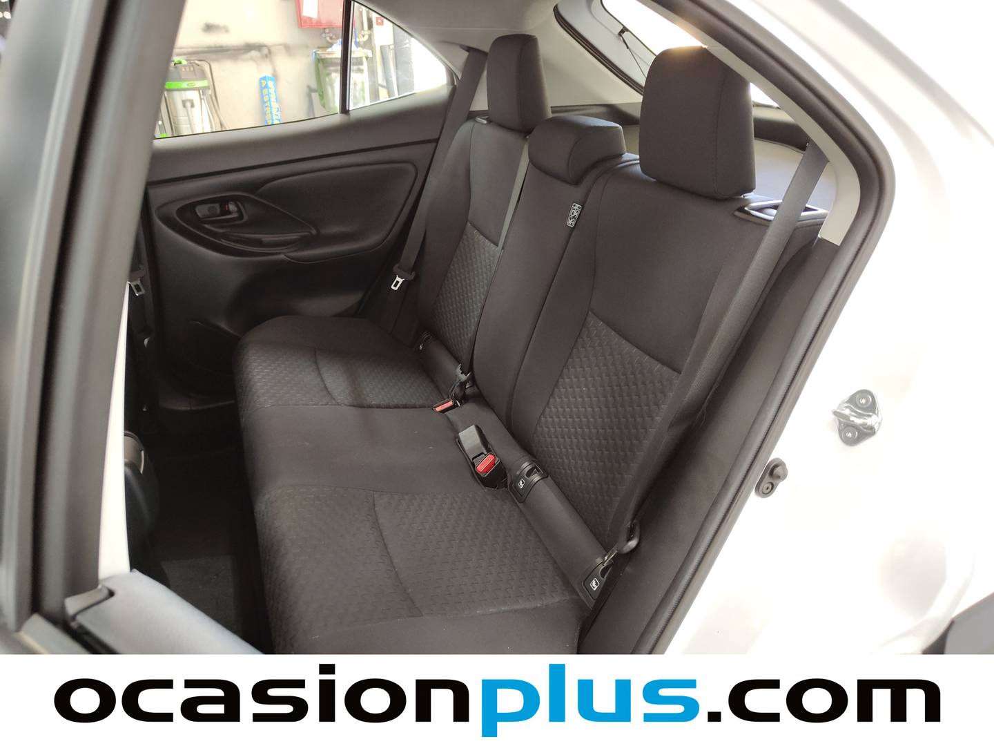 Foto asientos traseros Toyota Yaris Cross Toyota Yaris Cross 120H Business Plus (116 CV)