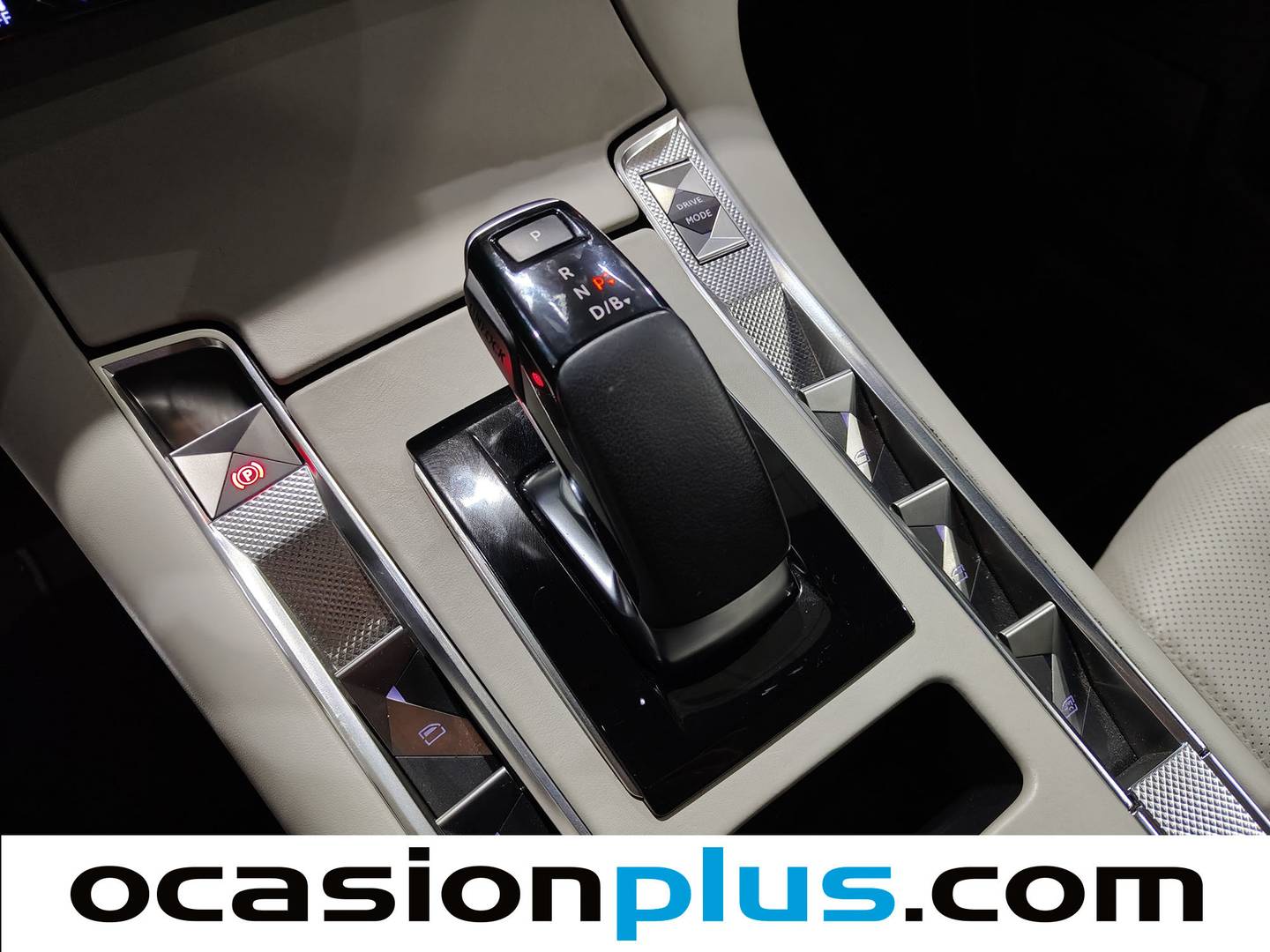 Foto DS DS 7 DS DS7 E-Tense 225 Opera (225 CV)