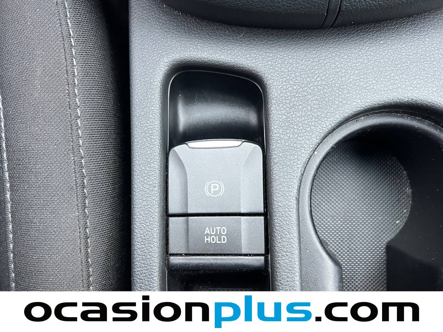 Foto Hyundai Kona Hyundai Kona 1.6 GDI HEV Maxx DCT (141 CV)