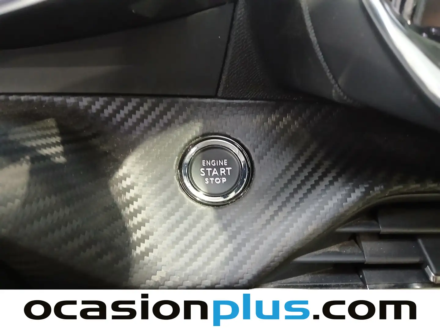 Foto Peugeot 2008 Peugeot 2008 PureTech 130 S&S Allure (130 CV)