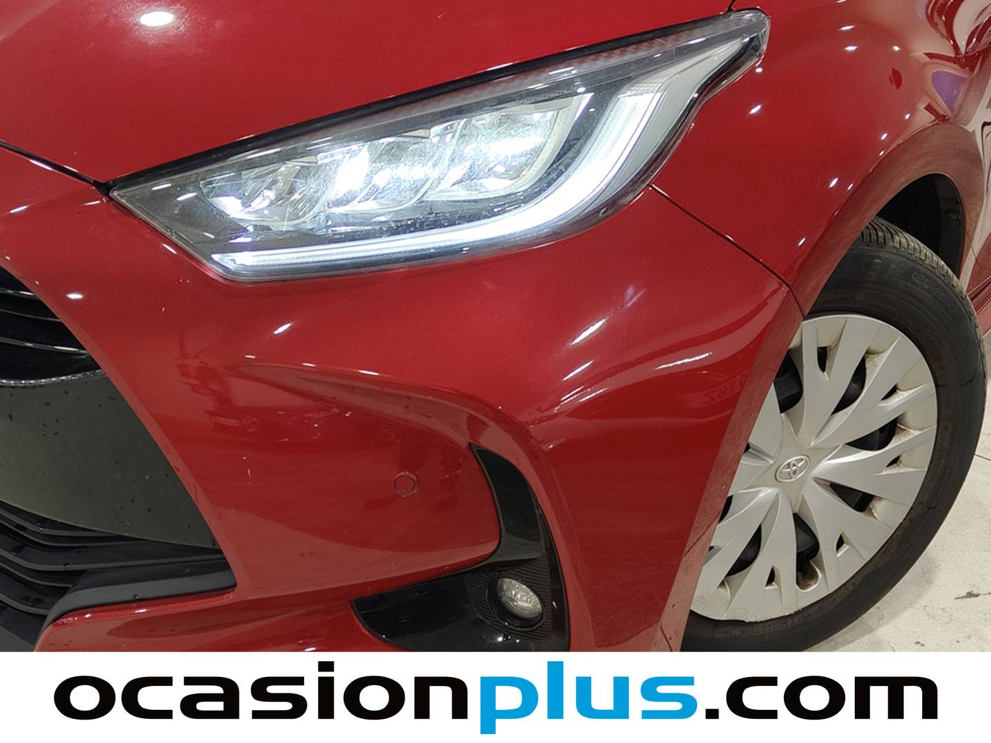 Equipamiento del Toyota Yaris Toyota Yaris 120H Business Plus (116 CV)